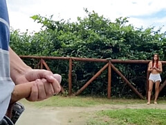 Strand, Blasen, Flashen, Handjob, Im freien, Rotschopf, Dürr, Überraschung