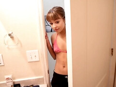 Nana, Grosse bite, Tir de sperme, Seins naturels, Piercing, Pov, Chatte, Rasée