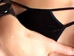 18 jahre, Blondine, Blasen, Fesselspiele, Absätze, Natürlichen titten, Piercing, Jungendliche (18+)