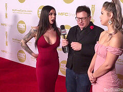 Огромные размеры, Вечеринка, Рыжие, Сиськи