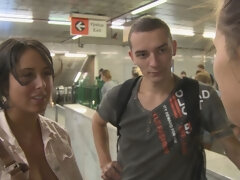 Gorda, Culo grande, Tetas grandes, Mamada, Estilo perrito, Pajear, Al aire libre, Pov