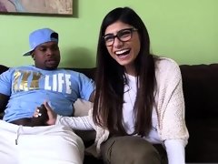 Teen gets cum inside pussy and milf fuck pizza girl first