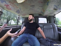 デカ尻, フェラチオ, 茶髪の, バス, 口内発射, ハードコア, ラティーナ, 馬乗り