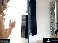 デカ尻, デカパイ, コンピレーション, Hd, なめる, ゴムタイツ, 叫ぶ, 三人