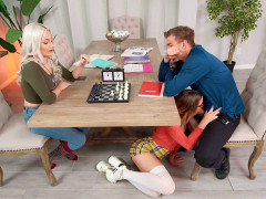 Grote lul, Blond, Pijpbeurt, Aangekleed, Brillen, Hakken, Monster, Kousen