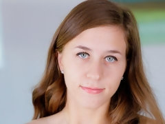 Cul, Blonde, Sucer une bite, En levrette, Branlette thaïlandaise, Embrassement, Pov, Adolescente