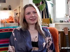 Leie, Blondine, Dildo, Fingern, Deutsch, Freundin, Masturbation, Schlampe