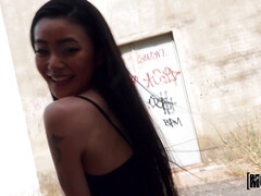 Leie, Asiatisch, Blasen, Braunhaarige, Schwanz, Im freien, Piercing, Tittenfick