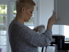 Culo, Dormitorio, Culo grande, Pies, Latina, Tetas naturales, Falda, Chorro