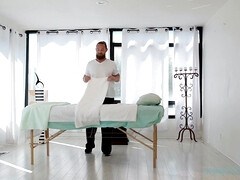 Arsch, Blondine, Blasen, Besamung, Füsse, Lecken, Massage, Jungendliche (18+)