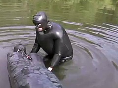 Fetisch, Latex, Im freien