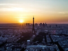 Blondine, Blasen, Braunhaarige, Vollbusig, Kehlenfick, Lingerie, Milf, Realität