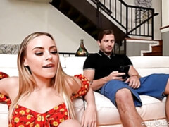 Kont, Blond, Pijpbeurt, Sperma in mond, Sperma shot, Likken, Strippen, Tatoeage