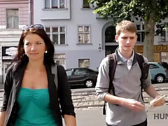 Sucer une bite, Couple, Cocu, Hd, Pov, Public, Adolescente, Épouse