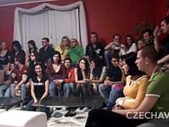 Culo, Tetas grandes, Rubia, Mamada, Madres para coger, Orgía, Afeitado, Tetas