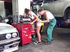 Blasen, Vollbusig, Hardcore, Natürlichen titten, Muschi, Rasiert, Jungendliche (18+), Titten