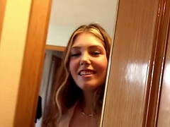 18 ans, Gros seins, Tromperie, Indienne, Interracial, Naturelle, Seins naturels, Ados anal