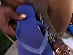 Tussi, Grosser schwanz, Blasen, Viele männer bespritzen eine frau, Interrassisch, Flotter dreier