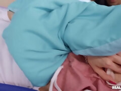 Zwart, Pijpbeurt, Bedriegen, Diep in de keel, Interraciaal, Lesbisch, Tiener