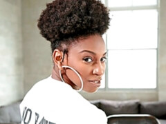 Culo grande, Mamada, Estilo perrito, Ébano, Interracial, Tetas naturales, Pov, Adolescente