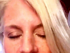 Enthousiasteling, Blond, Oudere vrouw, Dominante vrouw, Fetisj, Hd, Rijpe lesbienne, Moeder