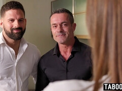 In den arsch, Blasen, Vollbusig, Schwanz, Doppelpenetration, Hardcore, Mutti, Dürr