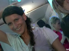 Blonde, Sucer une bite, Club, Dansant, Interracial, Fête, Echangistes, Mouillée