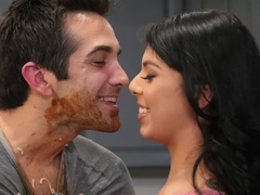 Culo, Negro, Corridas, Atragantadas, Tetas naturales, Nalgadas, Tatuaje, Tetas