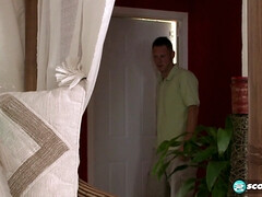 Anal, Sucer une bite, Tir de sperme, En levrette, Hd, Adolescente, Ados anal, Nénés