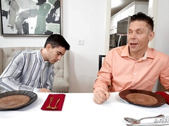 18 jaar, Kont, Grote lul, Pijpbeurt, Kut duiken, Tiener, Trio, Tieten likken