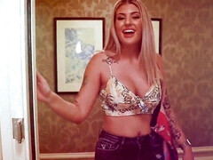 Mamada, Corridas, Garganta profunda, Estilo perrito, Corridas faciales, Pajear, Sexo duro, Hd