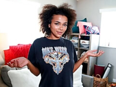 Grosser arsch, Schwarz, Blasen, Hundestellung, Schwarz, Interrassisch, Milf, Entkleiden