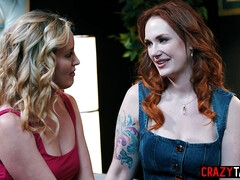 Grote kont, Oudere vrouw, Vingeren, Hardcore, Zoenen, Lesbisch, Likken, Kut duiken