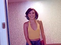 Amateur, Sucer une bite, Gorge profonde, En levrette, Doigter, Hd, Chevaucher, Criant