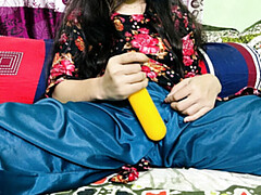 18 años, Pareja, Primera ves, Sexo duro, Indio, Japonés, Madres para coger, Desnudo