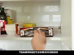 Verga grande, Madura, Corridas, Lesbiana, Madres para coger, Mamá, Gritar, Adolescente