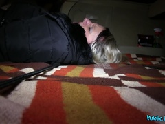 素人, 車, 浮気者, カップル, 中出し, ハメ撮り, 公共, オマンコ