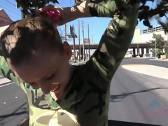 Blond, Laarzen, Jurk, Vriendin, Gezichtspunt, Mager, Sokken, Tieten likken