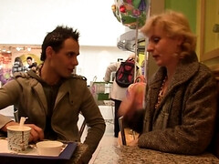 Grosse bite, Hard, Mature, Mère que j'aimerais baiser, Petite femme, Chatte, Rasée, Nénés