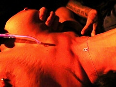 デカチン, デカパイ, 巨乳な, ディルド, ハードコア, オマンコ, タトゥー, おもちゃ