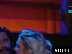 Блондинки, Минет, Сперма во рту, Семяизвержение, Глубокая глотка, Секс без цензуры, Белье, Жесткий секс