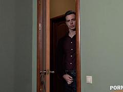 In den arsch, Schönheit, Grosser schwanz, Blasen, Braunhaarige, Fingern, Hardcore, Flotter dreier