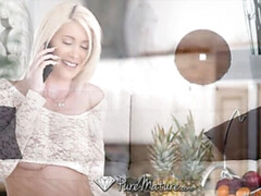 Kont, Blond, Sperma shot, Lul, Hondjeshouding, Zoenen, Likken, Speelgoed