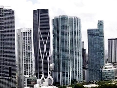 Большая жопа, Большой член, Большие сиськи, Минет, Брюнетки, Пухленькие, Семяизвержение, Натуральные сиськи