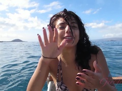 Anal, Salle de bains, Bikini, Sucer une bite, Branlette thaïlandaise, Lunettes, Fille latino, Chatte