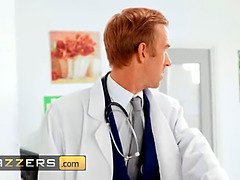 In den arsch, Grosser schwanz, Blasen, Braunhaarige, Füsse, Hd, Schmerz, Rau