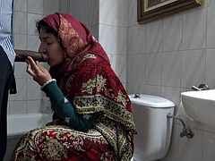 Leie, Grosser schwanz, Betrug, Europäisch, Hardcore, Ablutschen, Titten, Ehefrau