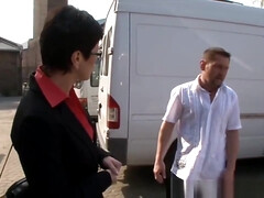 Sucer une bite, Classique, Gorge profonde, Doigter, Mature, De plein air, Public, Nénés