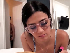 Любители, Большие сиськи, Минет, Измена, Член, Сперма на лице, Домашнее видео, Межрасовый секс