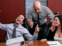 Culo grande, Tetas grandes, Mamada, Estilo perrito, Madres para coger, Secretaria, Medias largas, Tetas